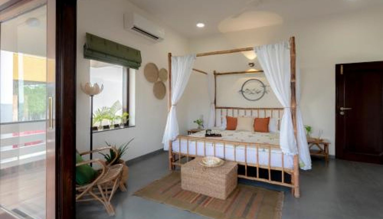 Kamer - The Art Ghar