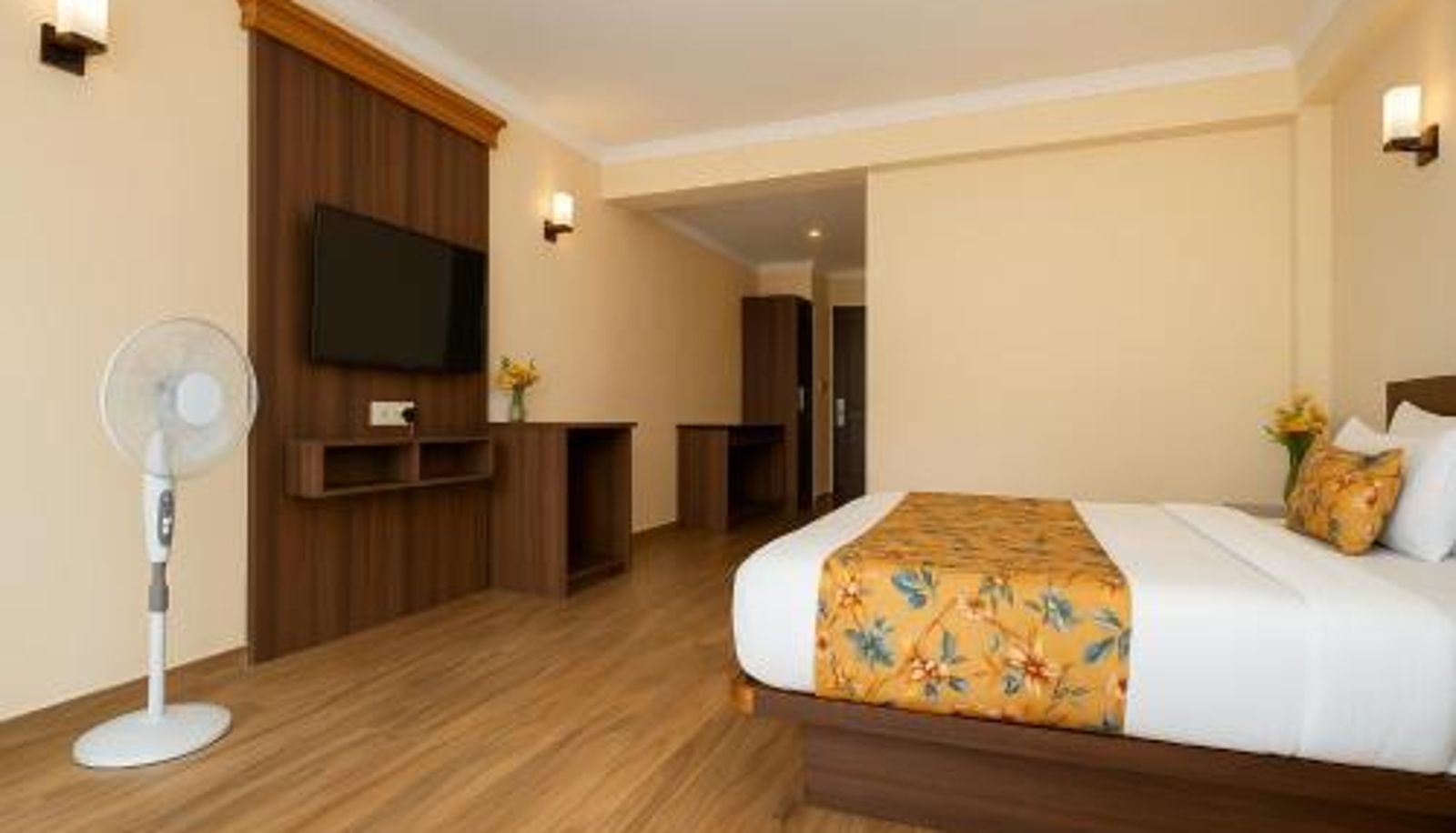 Info - Summit Namnang Courtyard & Spa 5 Mins Walk to MG Marg