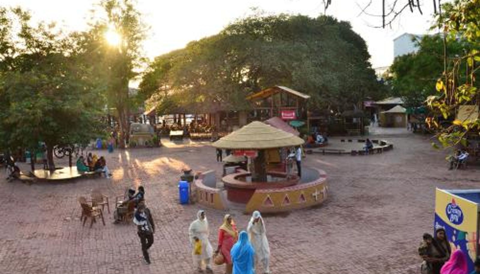 Informacje - Nakhrali Dhani Resort