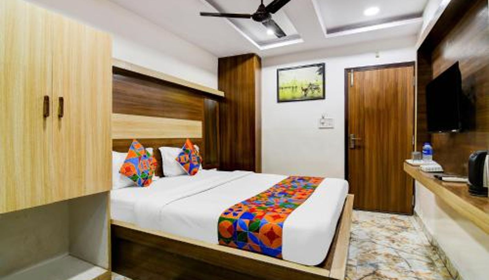 Room - FabHotel Best Buy