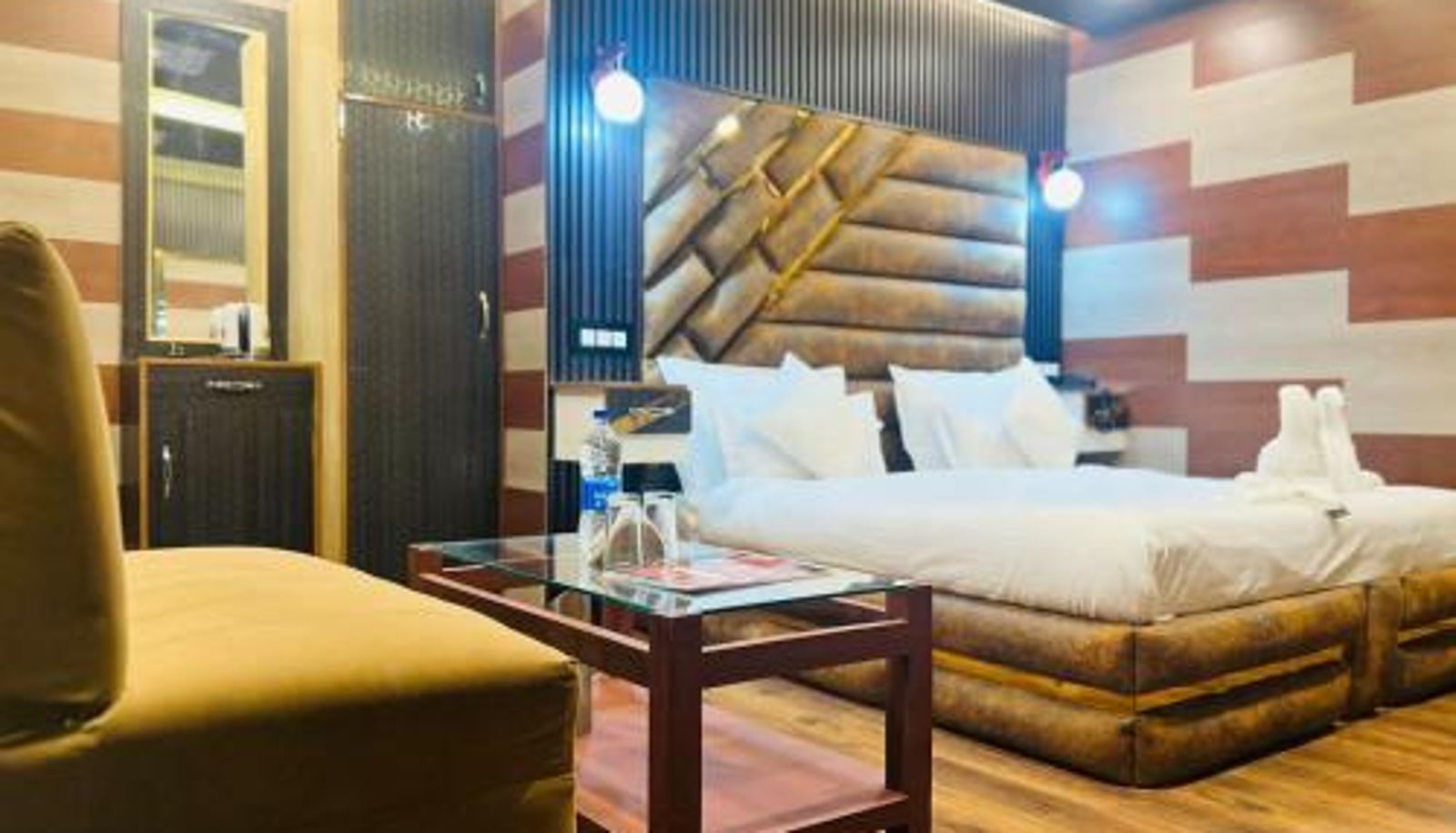 Zimmer - Pine View Resort
