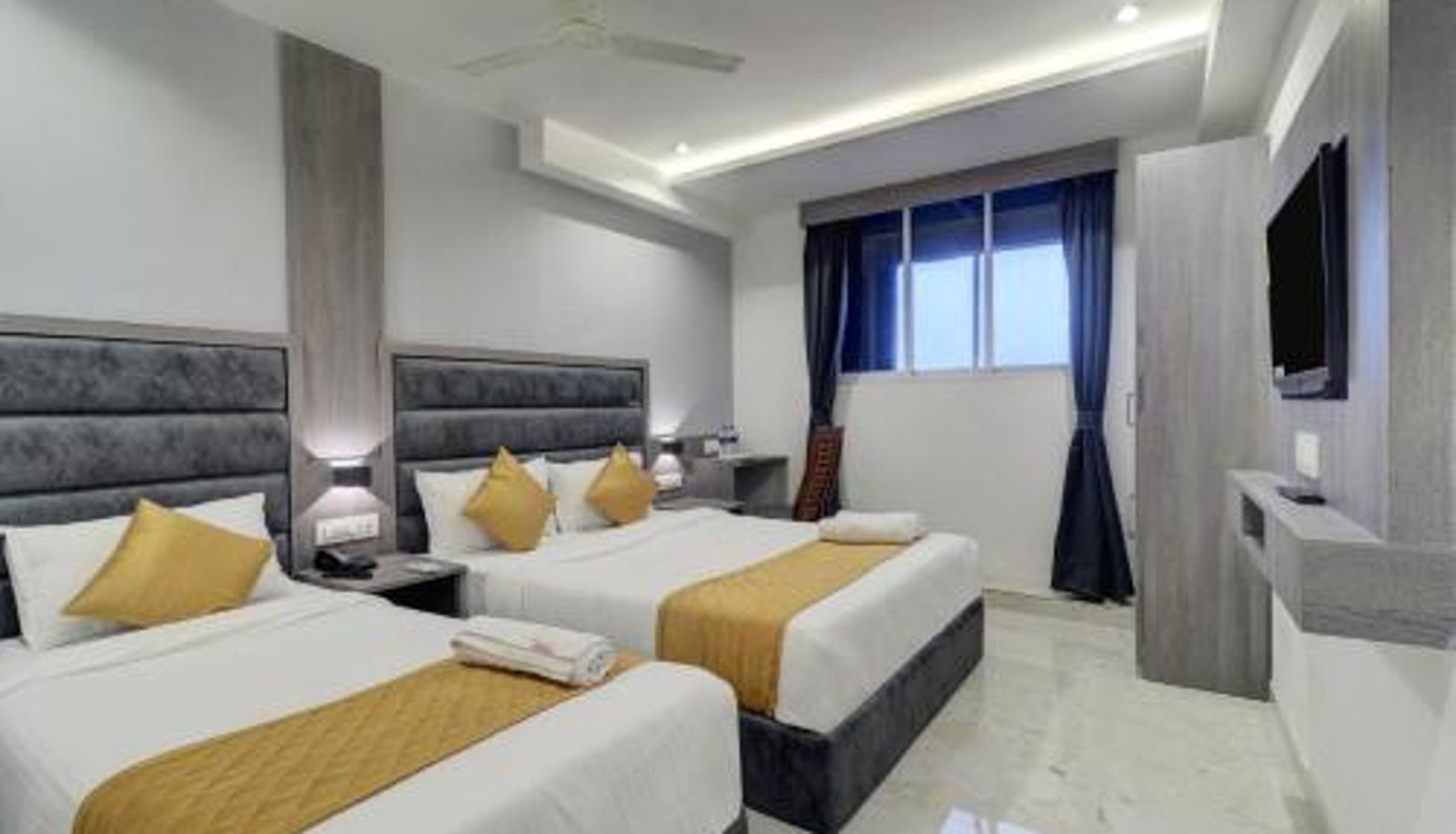 Triple room - BKC Hotel Isra International