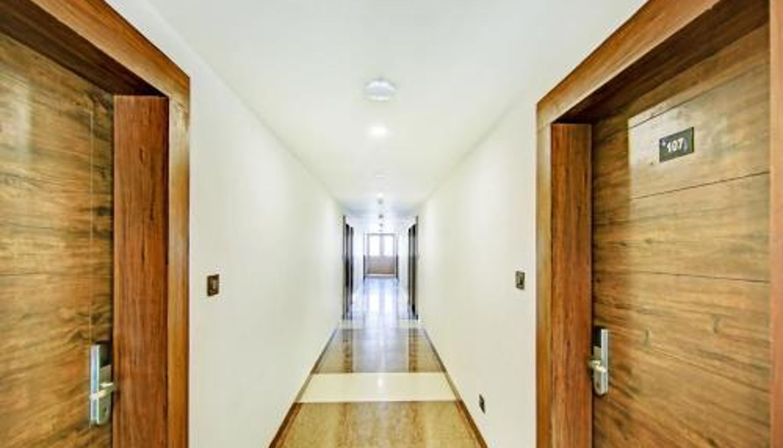 Reception - FabHotel Seven Hills - Nr Mumbai International Airport