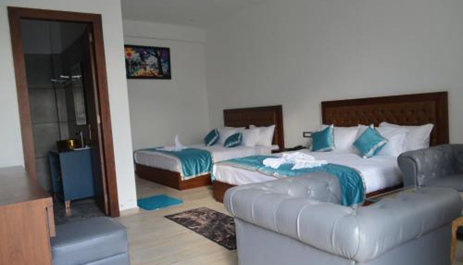 Family room - Chakrata Inn Resort