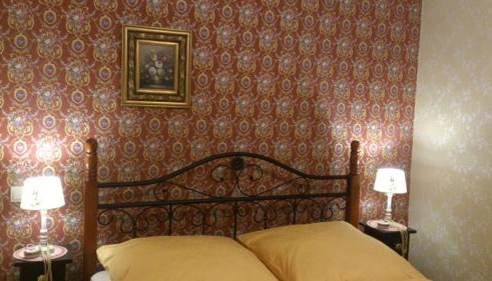 Room - Héritage B&B
