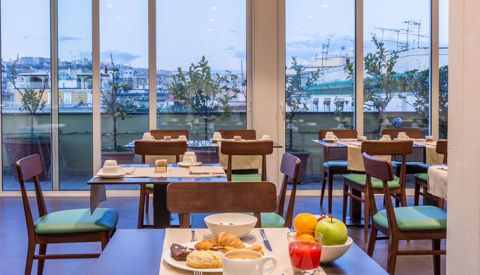 Restaurant - Best Western Plus Hotel Plaza Napoli