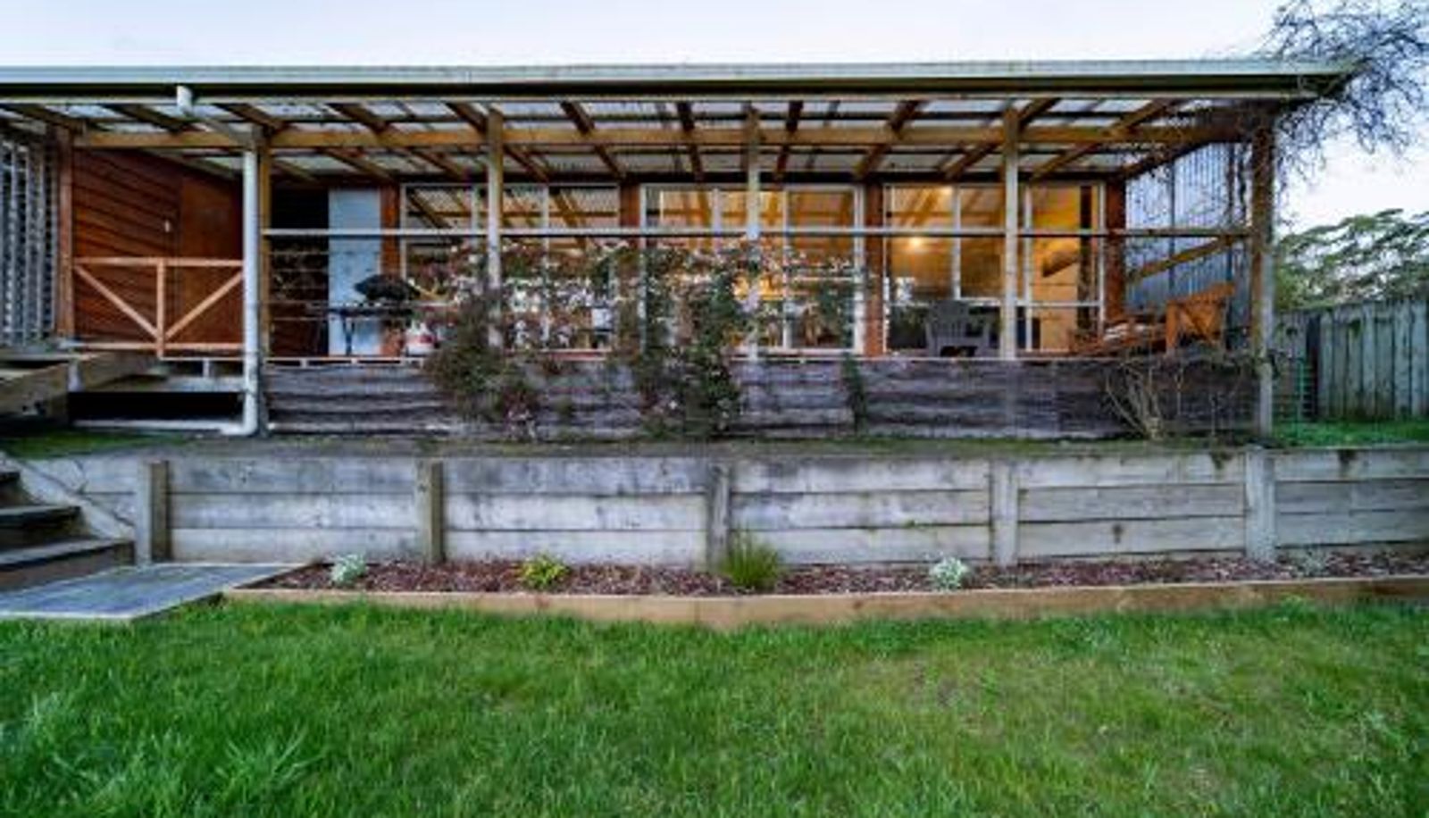 Info - Platypus Waters B&B