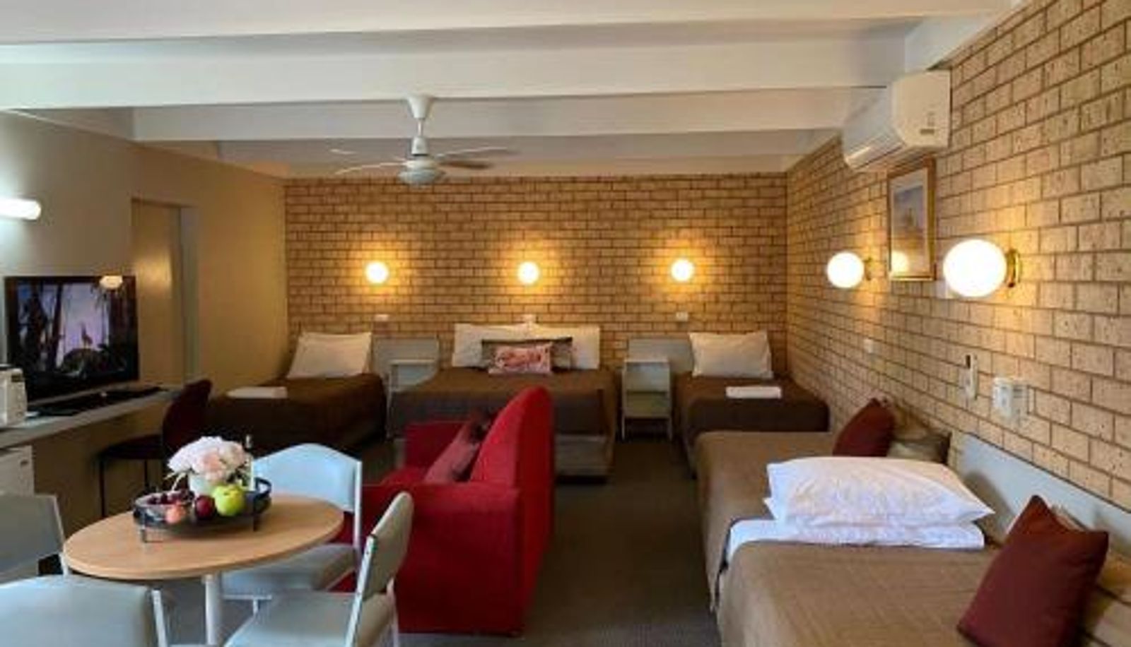 Familienzimmer - Apollo Motel Parkes