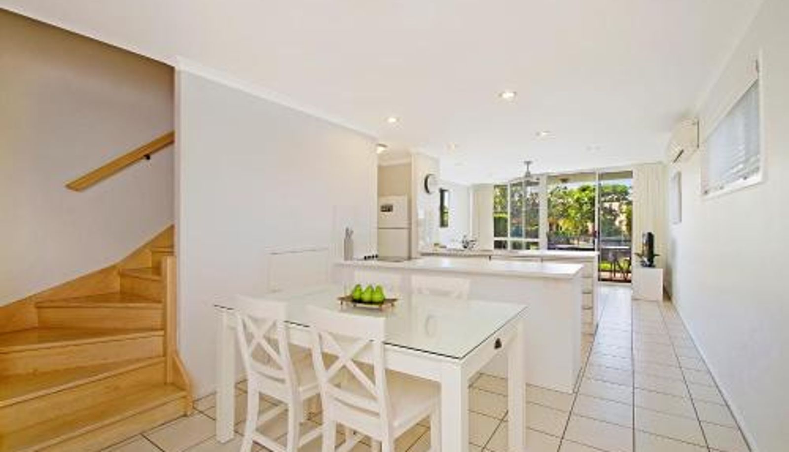 Zimmer - Portside Noosa Waters