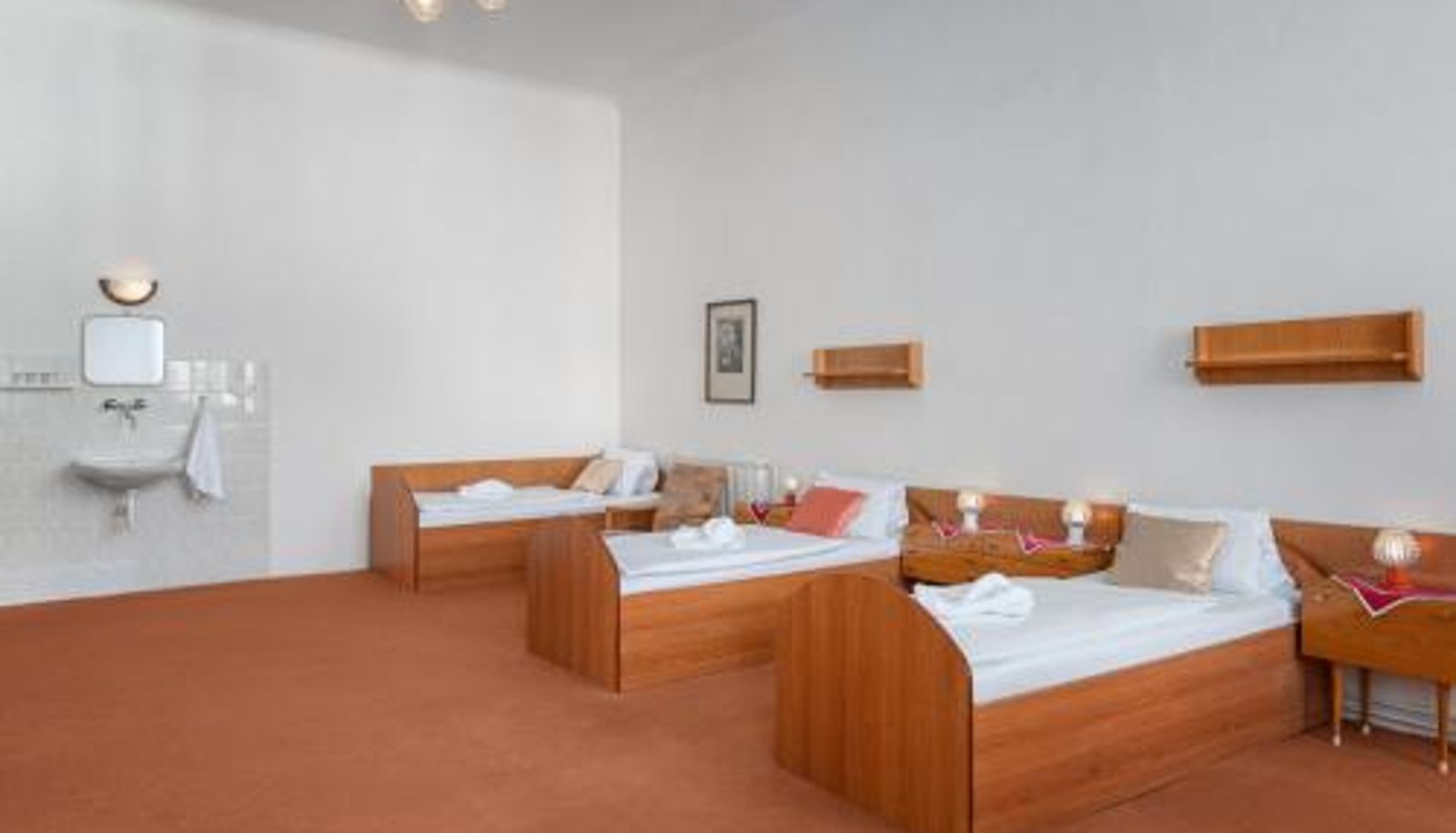 Kamer - Otava - vedlejší budova