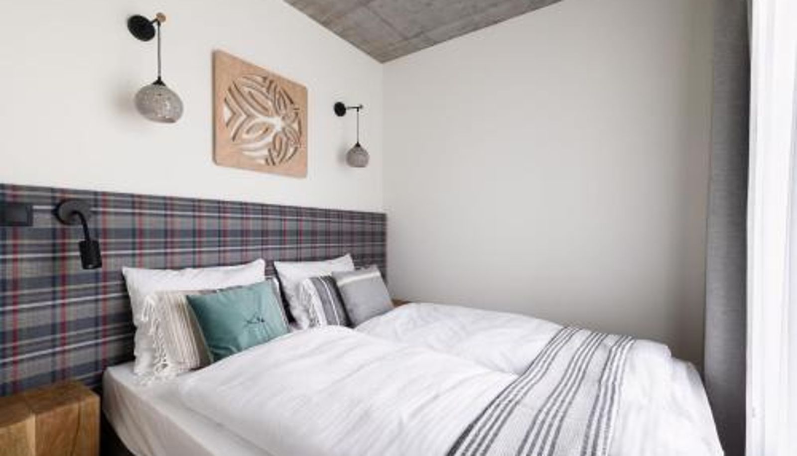 Apartment - XYZ eXtreme You Zen