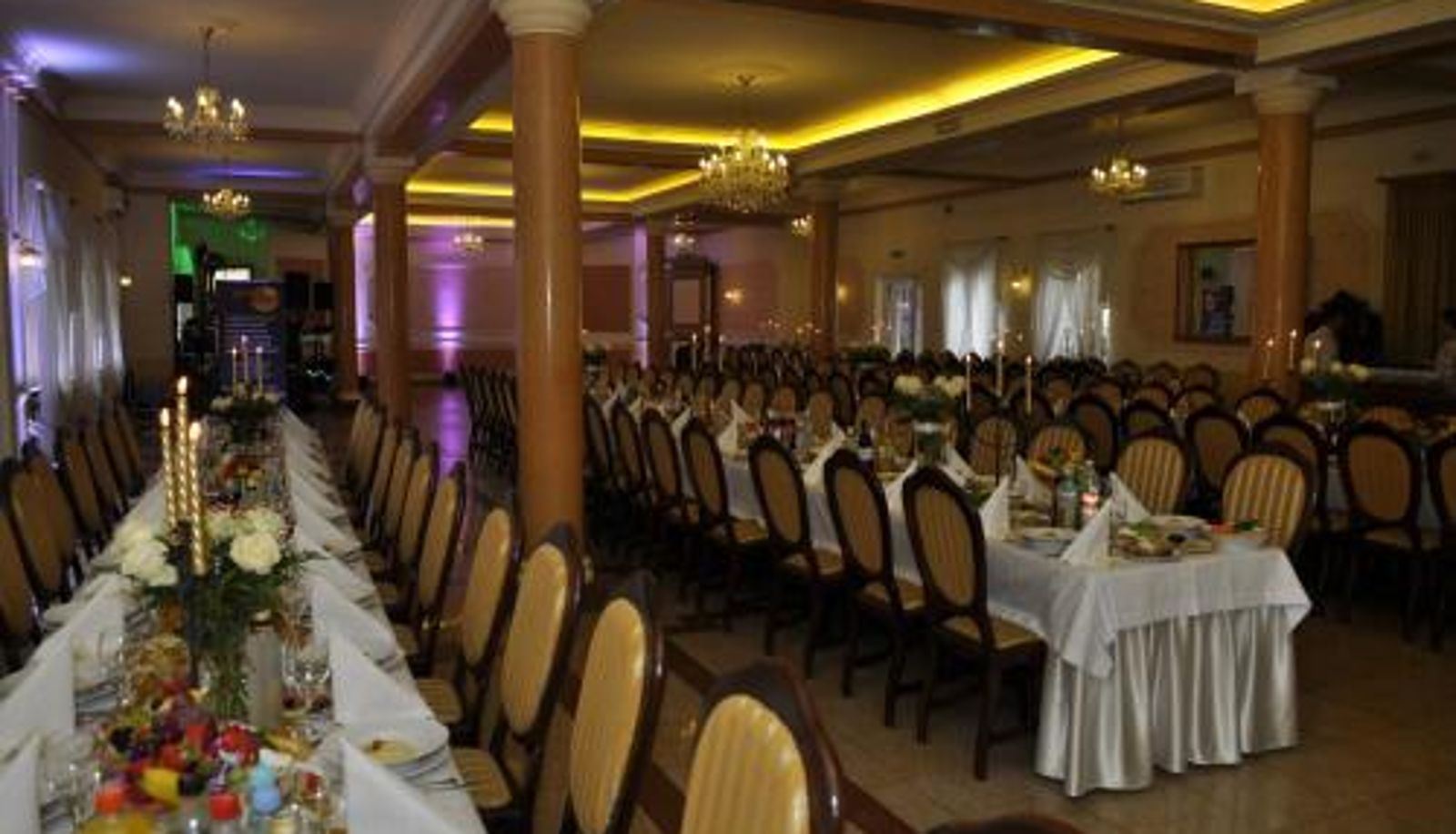 Breakfast room within the restaurant - Dworek Biała Dama