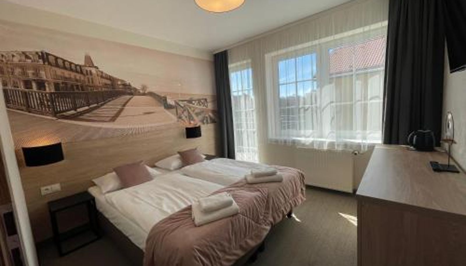Pokój - Sauna  Kryty Basen  Centrum Promes Mielno