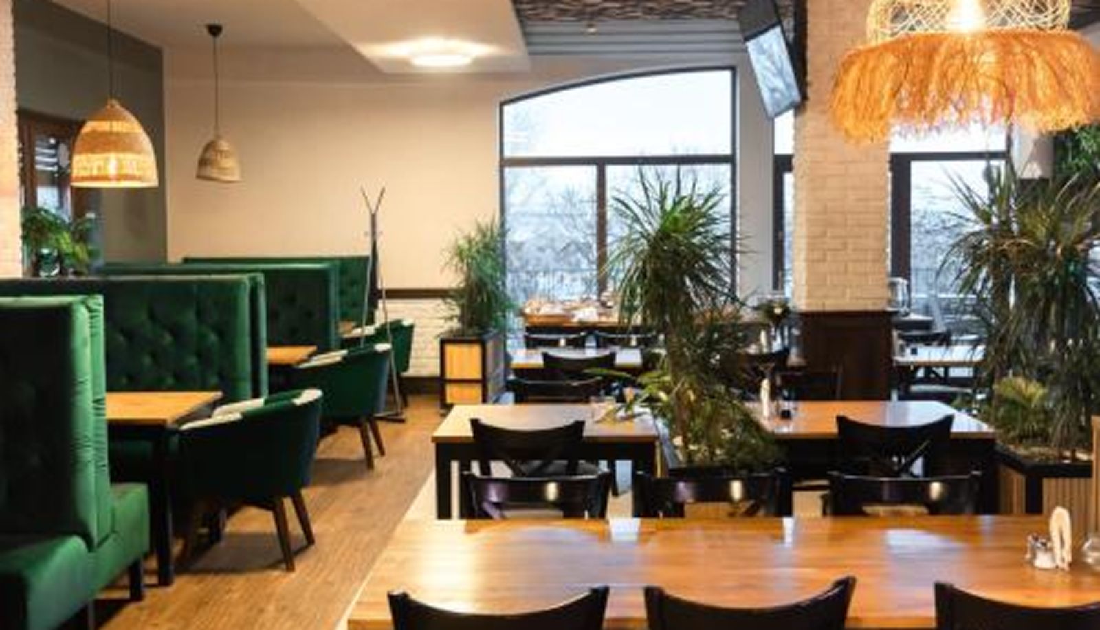 Breakfast room within the restaurant - Dworek Jabłonna