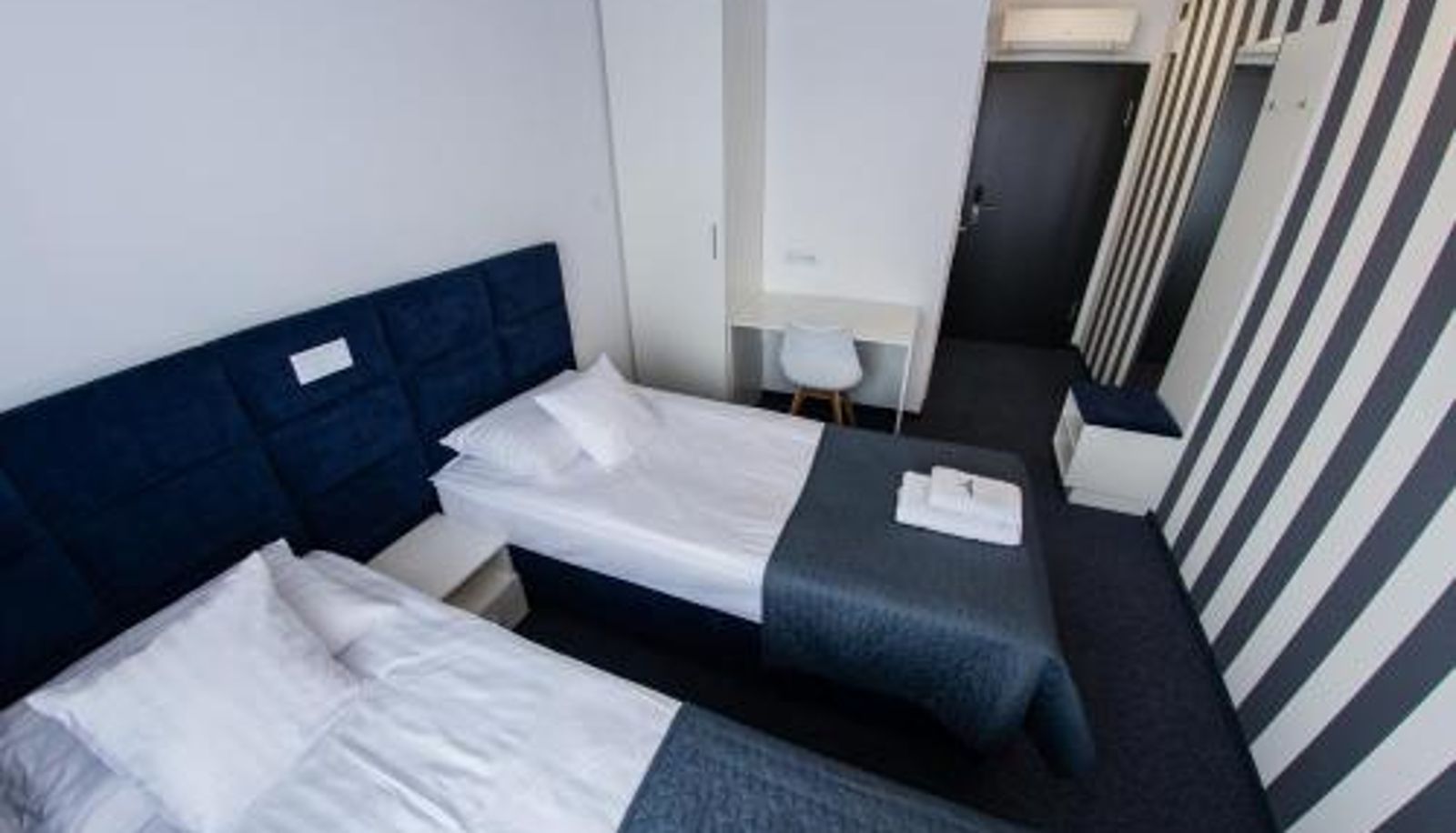 Zimmer - Apartment & Room MARINA BORKI - Pokoje