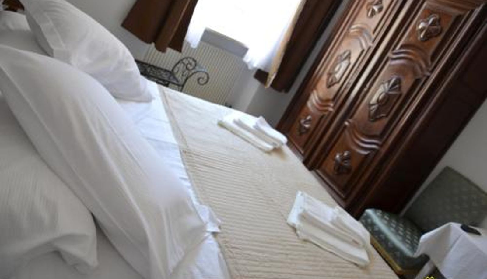 Info - B&B La Loggia Del Castello