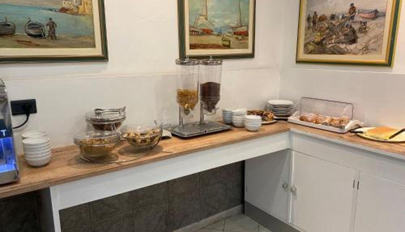 Sala śniadaniowa w restauracji - Marina B&B Adults Only