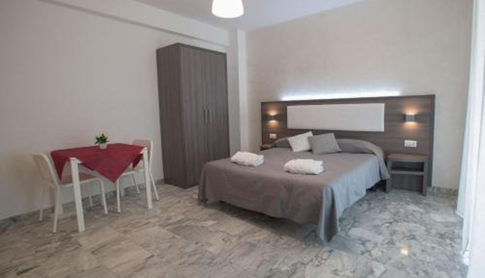 Triple room - B&B Momenti Romani