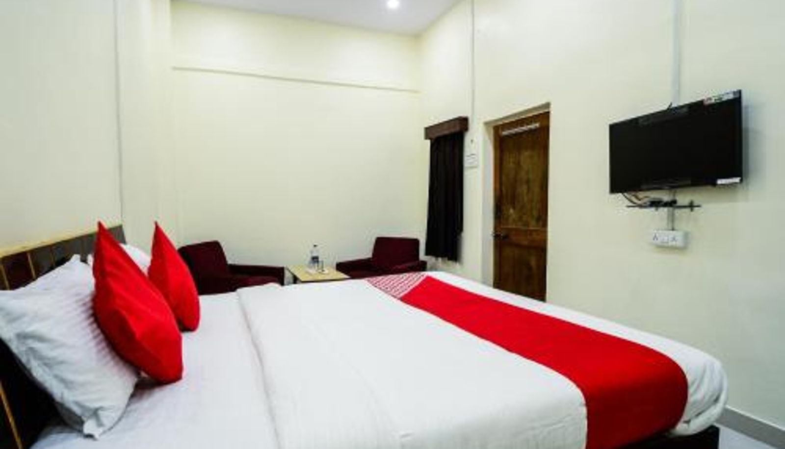 Dreibettzimmer - Hotel O Panghat
