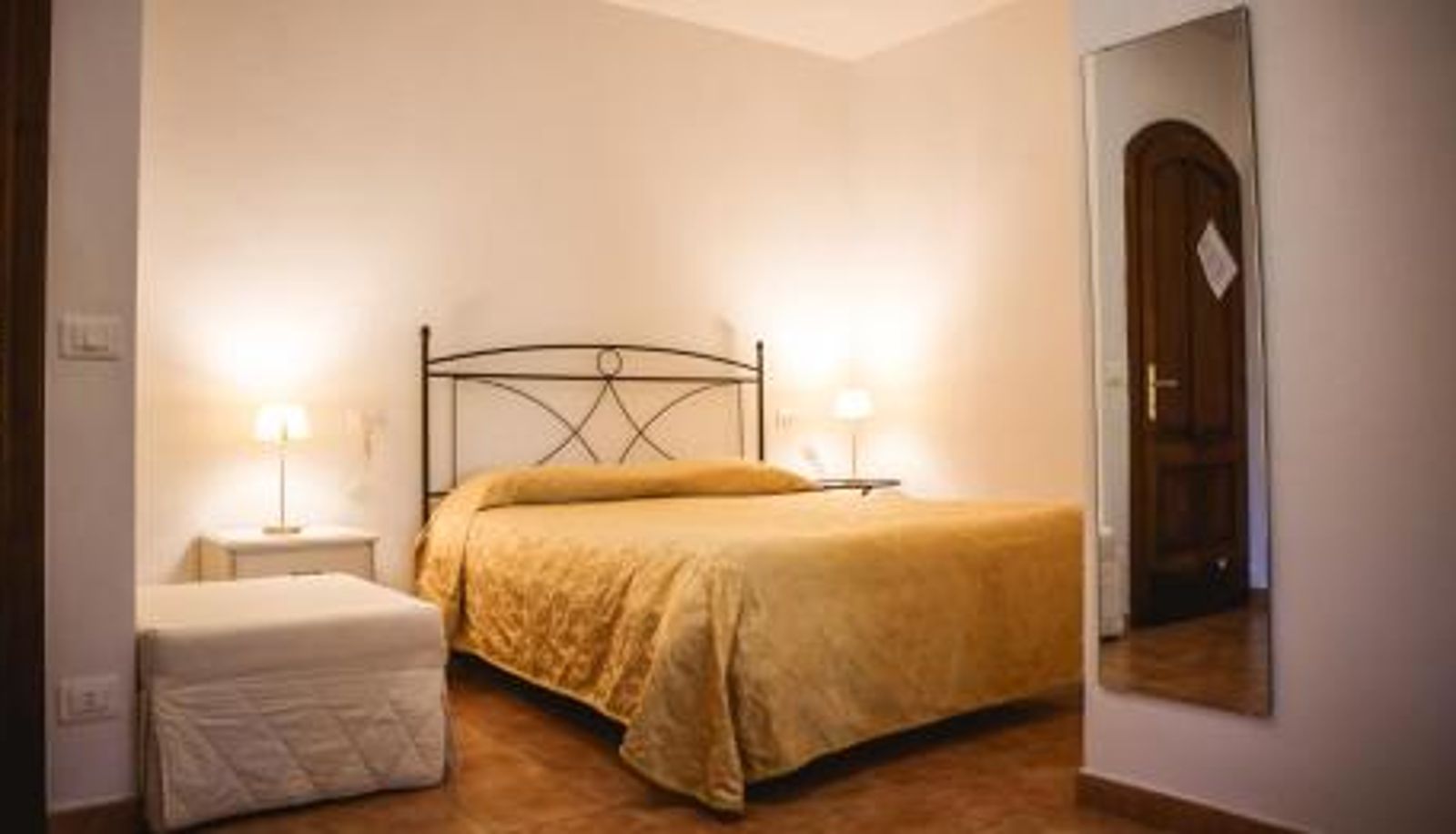 Standard room - Agriturismo Poggio alle Calle