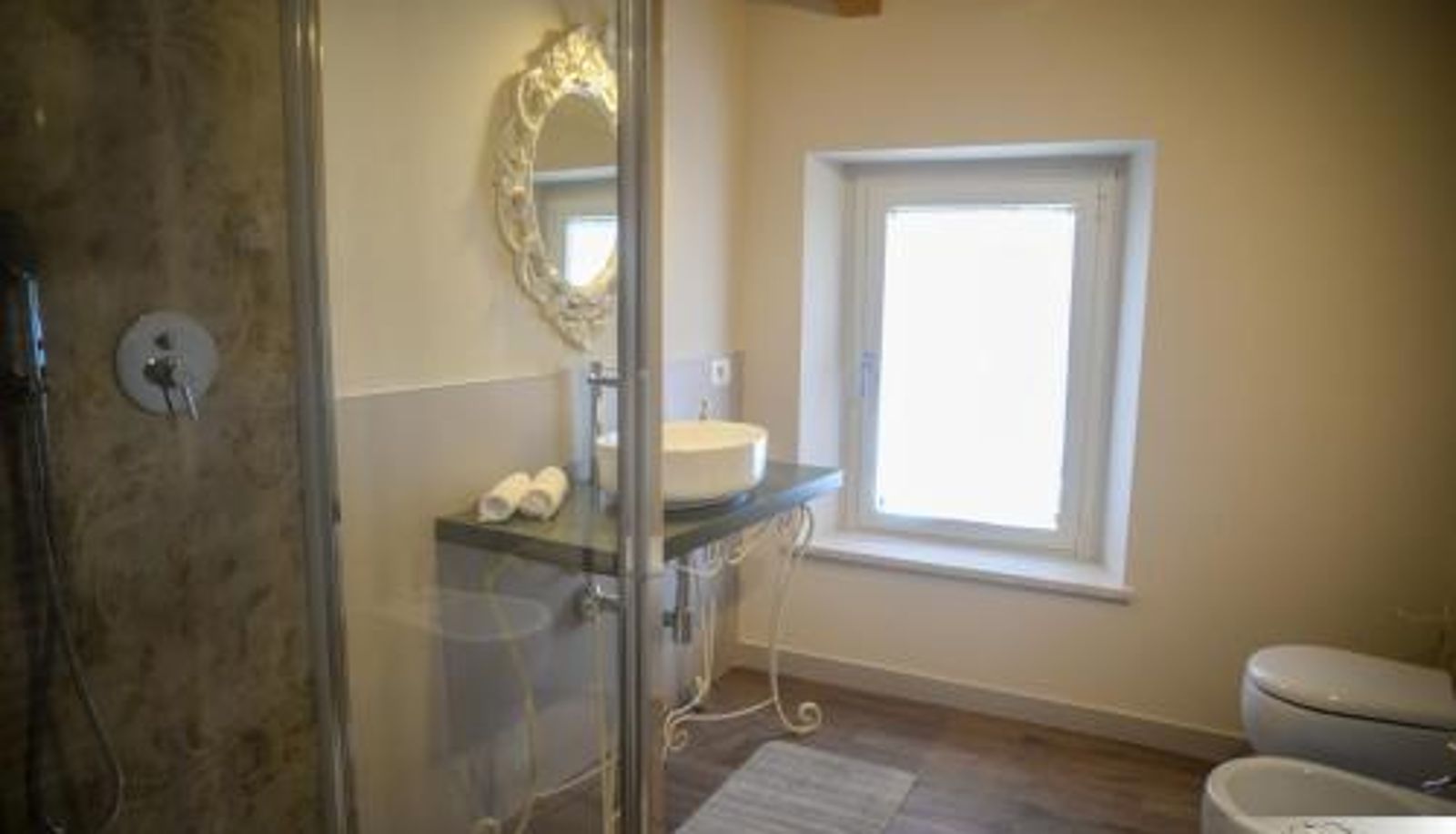 Standard room - La corte dell'Elmo