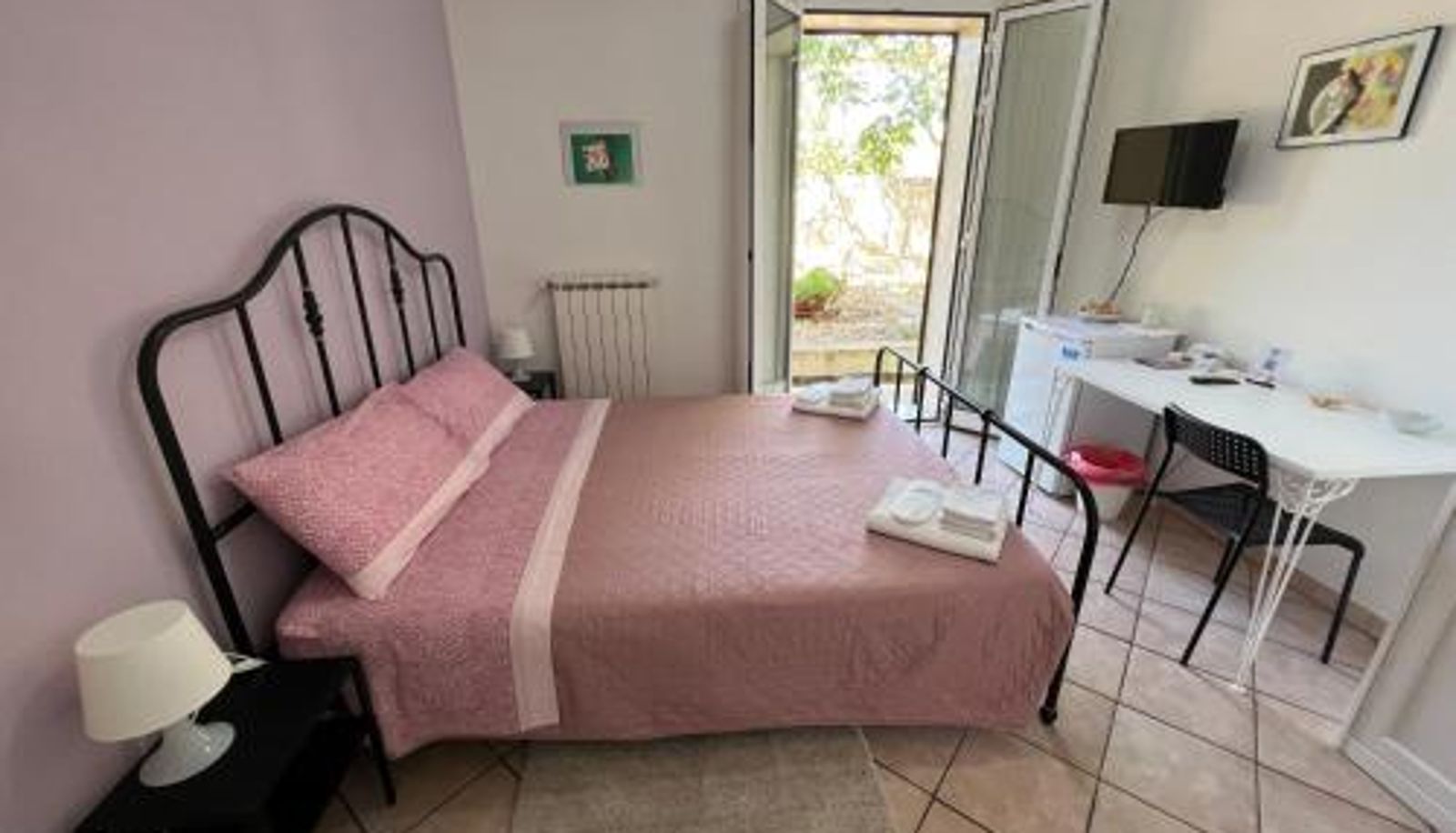 Room - BEB BRUSCE' FRANCO E TINA