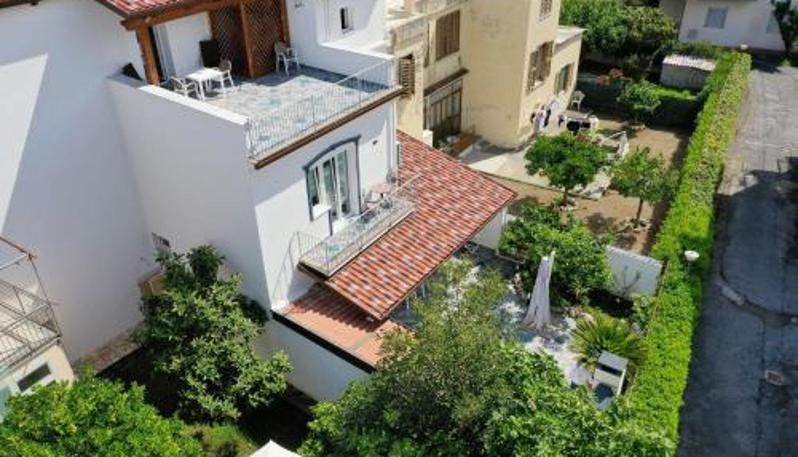 Area esterna dell'hotel - Praja vecchia