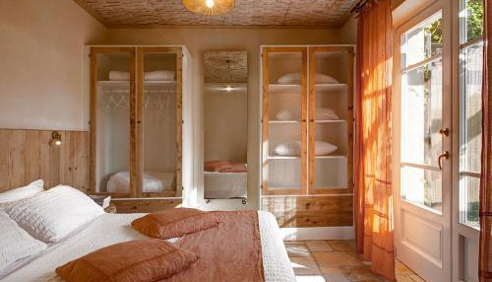 Apartment - beach at cycling distance  25m pool Olimagio Farm Stay with animals