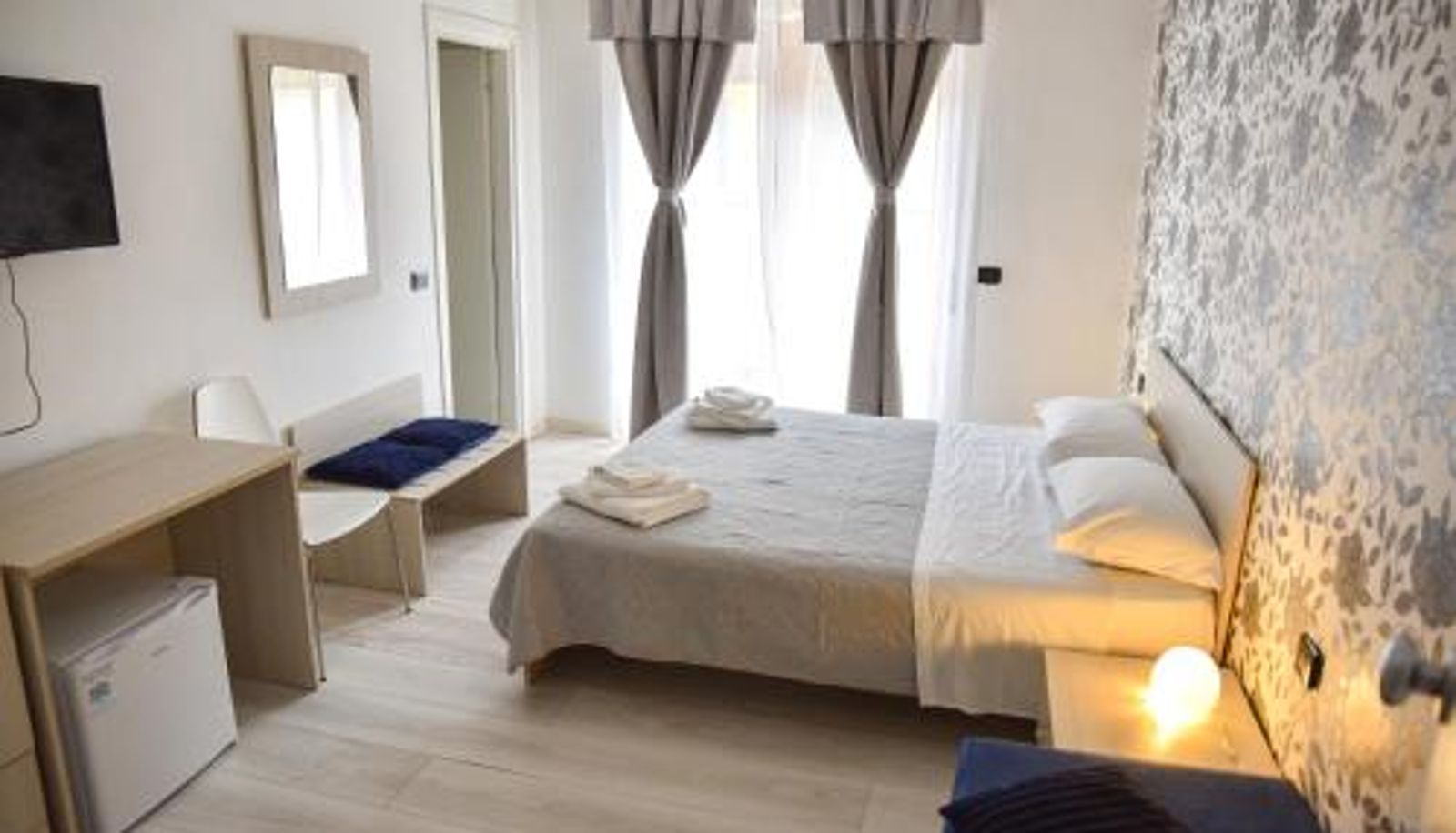 Room - Mirosa Bed and Breakfast