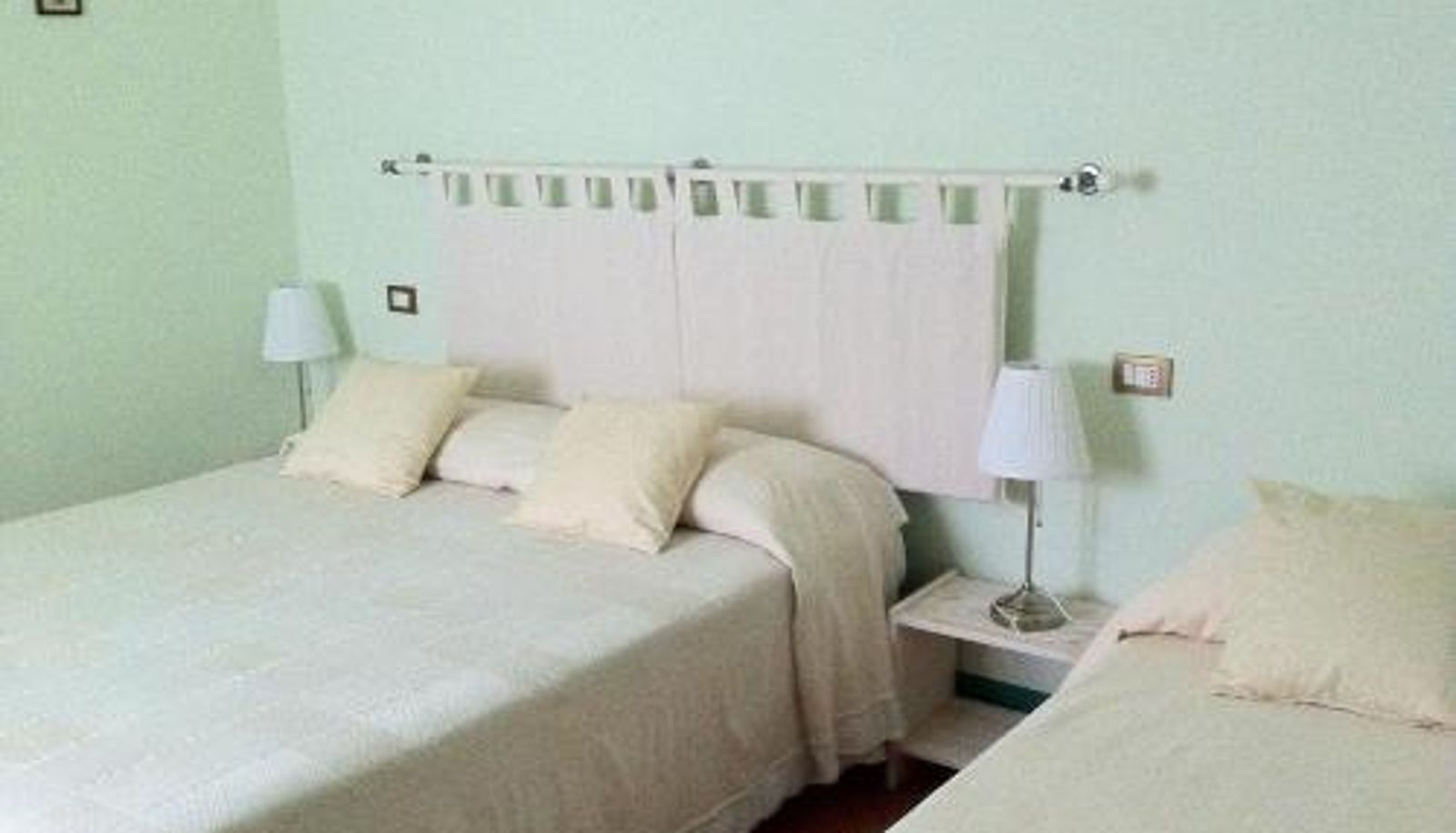 Info - B&B Poggio Stallone