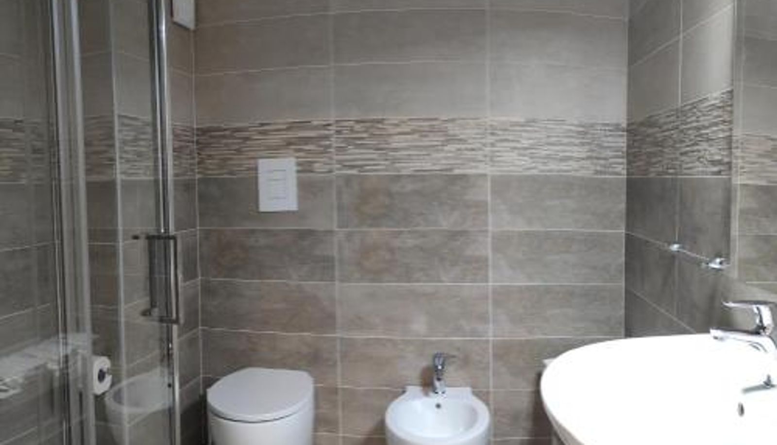 Badezimmer - Fifth Floor