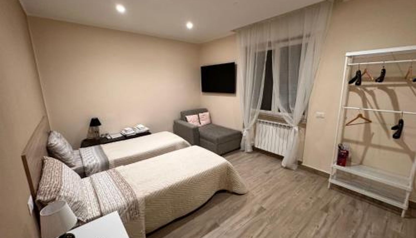 Habitación triple - Binario 56