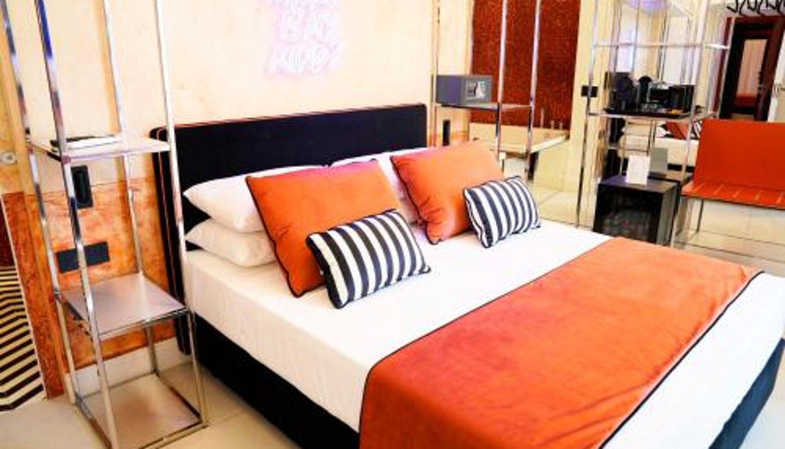Suite - Kind Places - Suite Experience
