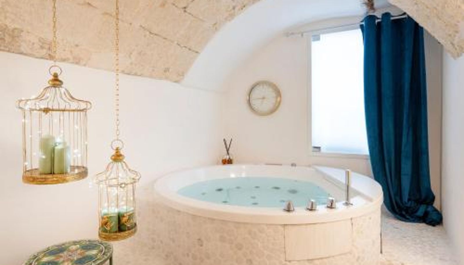 Información - Apulia Charming Suites - Casa Lonfo Suite Sole