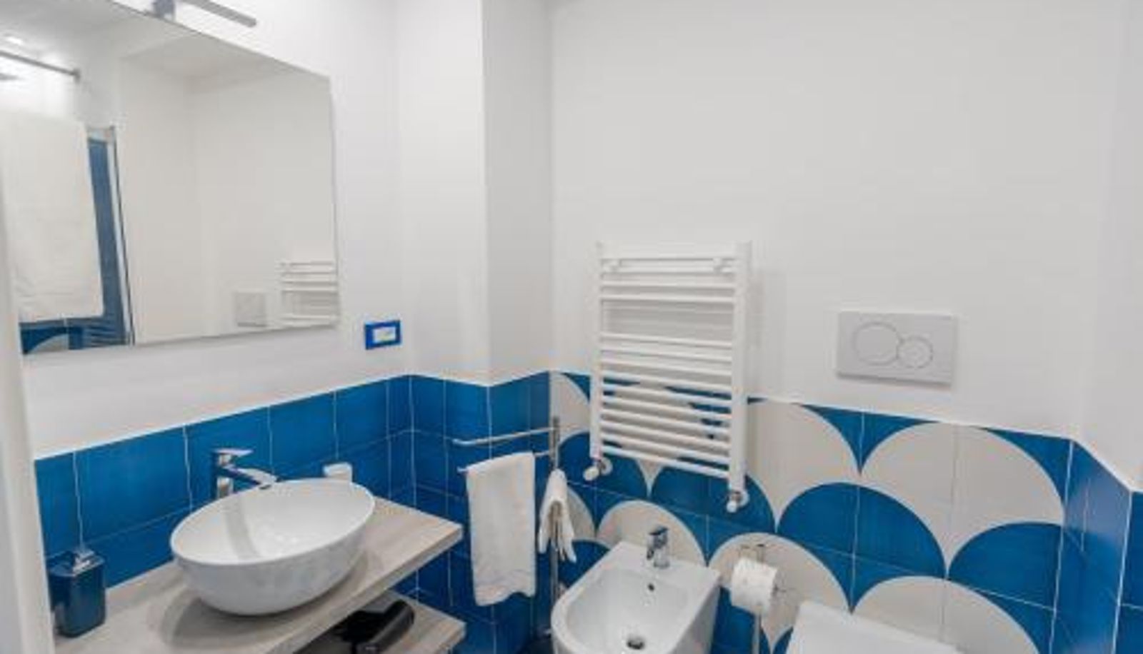 Badezimmer - Elite Luxury Suites
