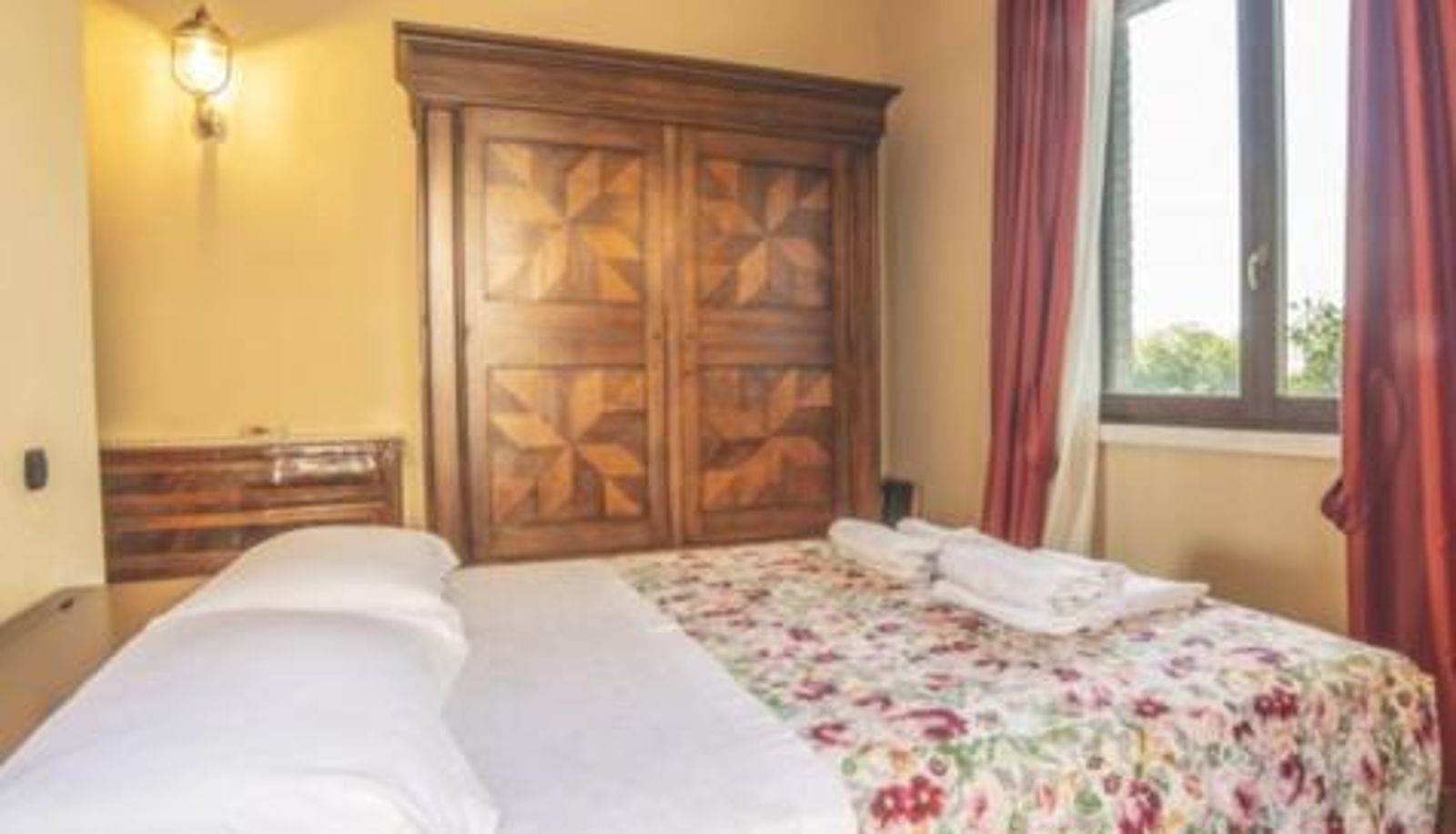 Info - LA CASA NELLA PRATERIA