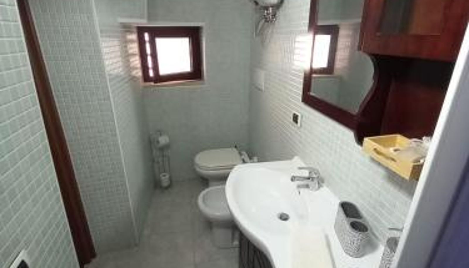 Salle de bain - Green Sea in City