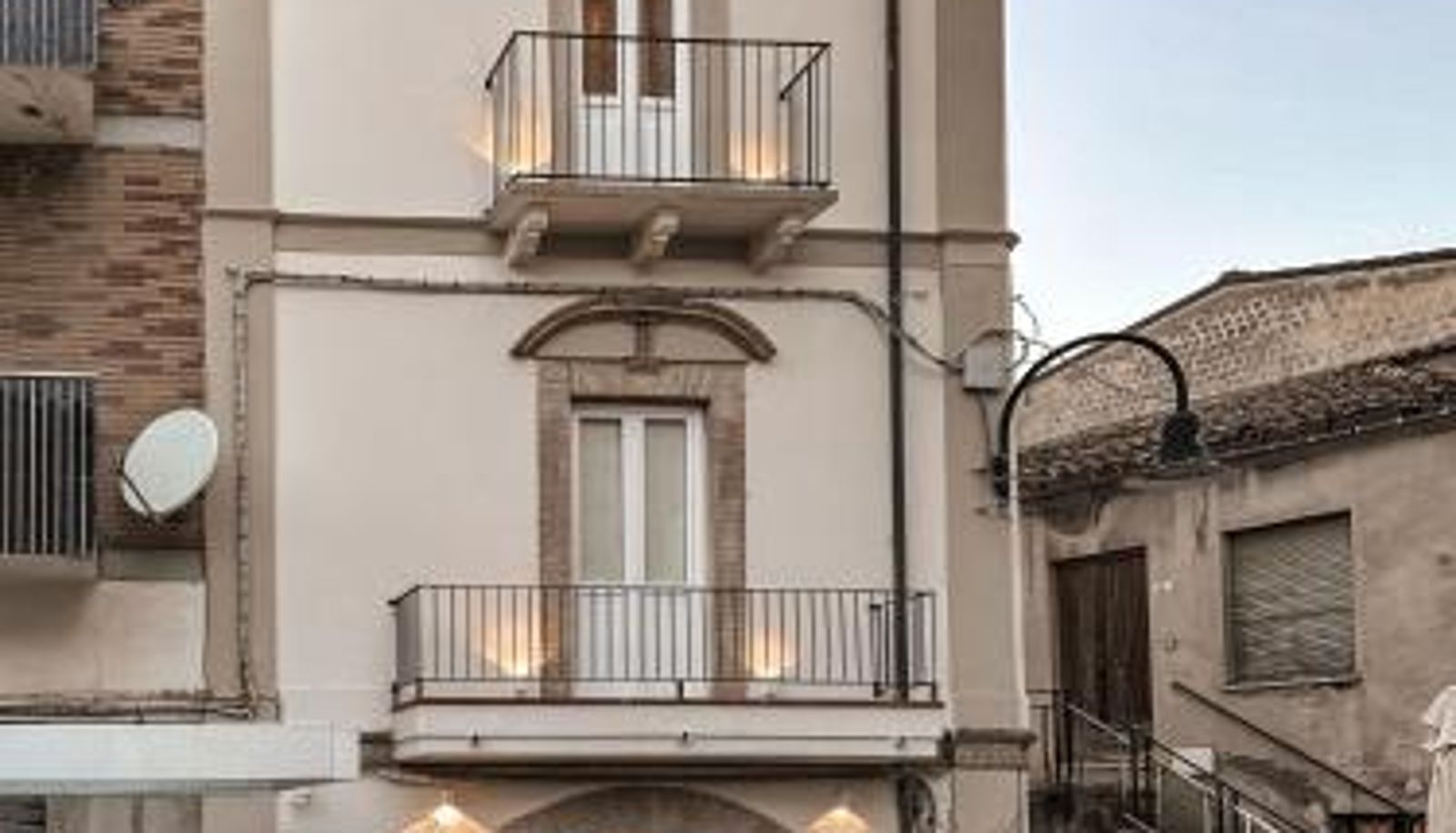 Info - B&B Palazzo Bruni - Dimora di Mare