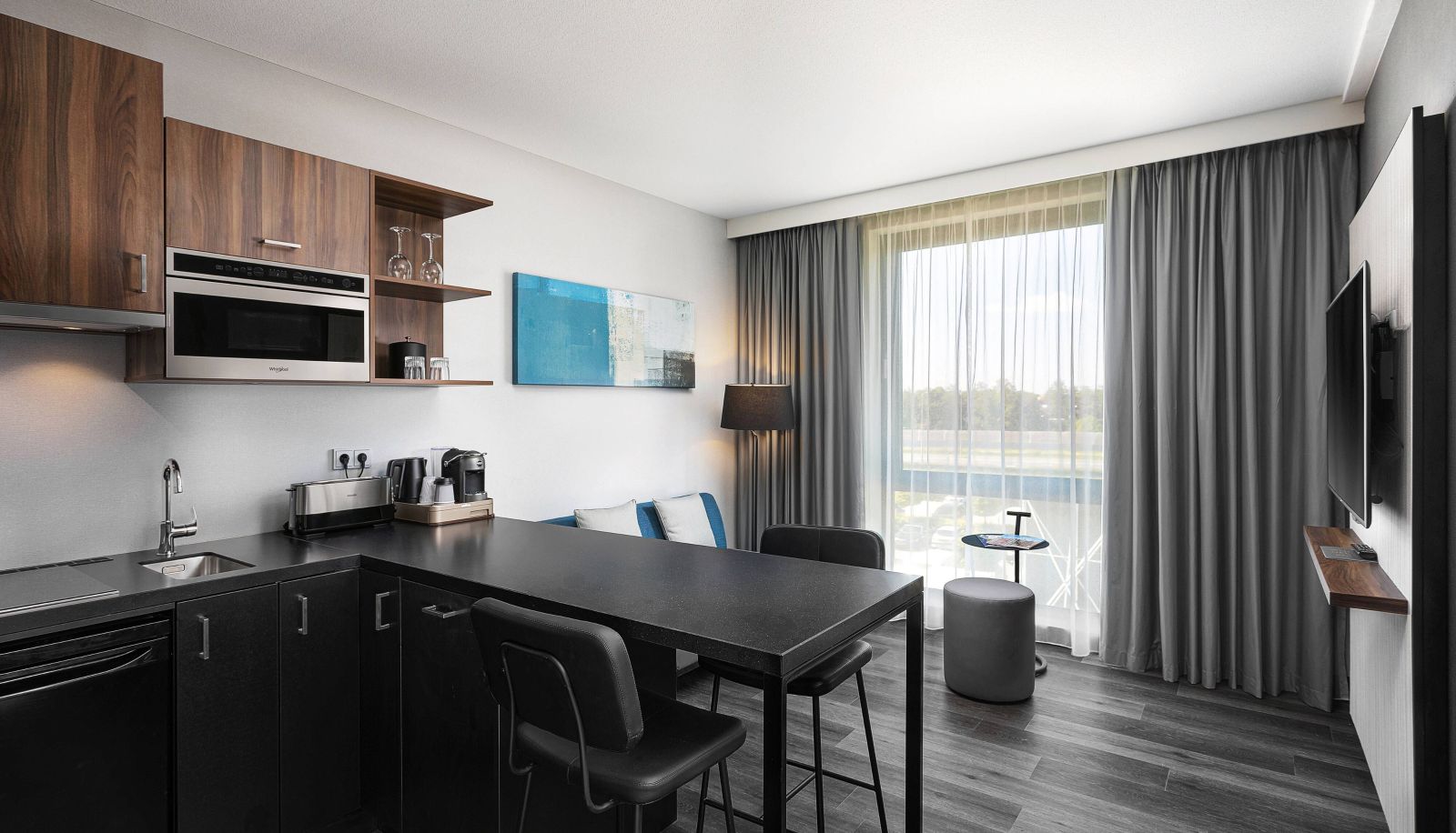 Room - Courtyard by Marriott Amsterdam Airport