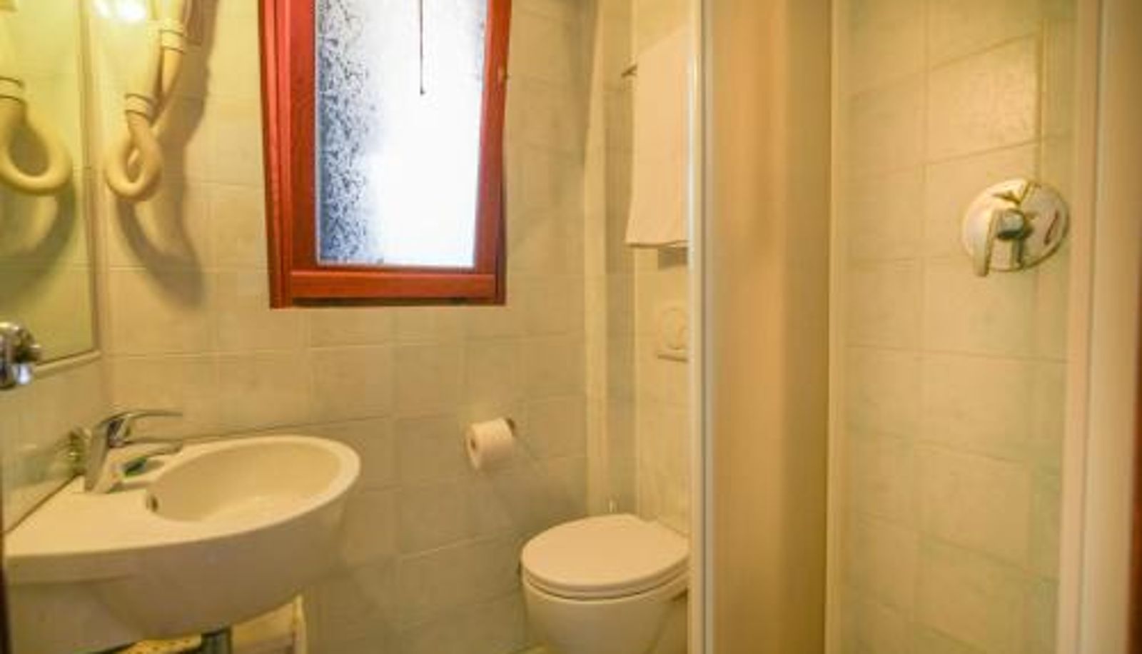 Bagno - Hotel Da Ruggero - 100m dal Porto