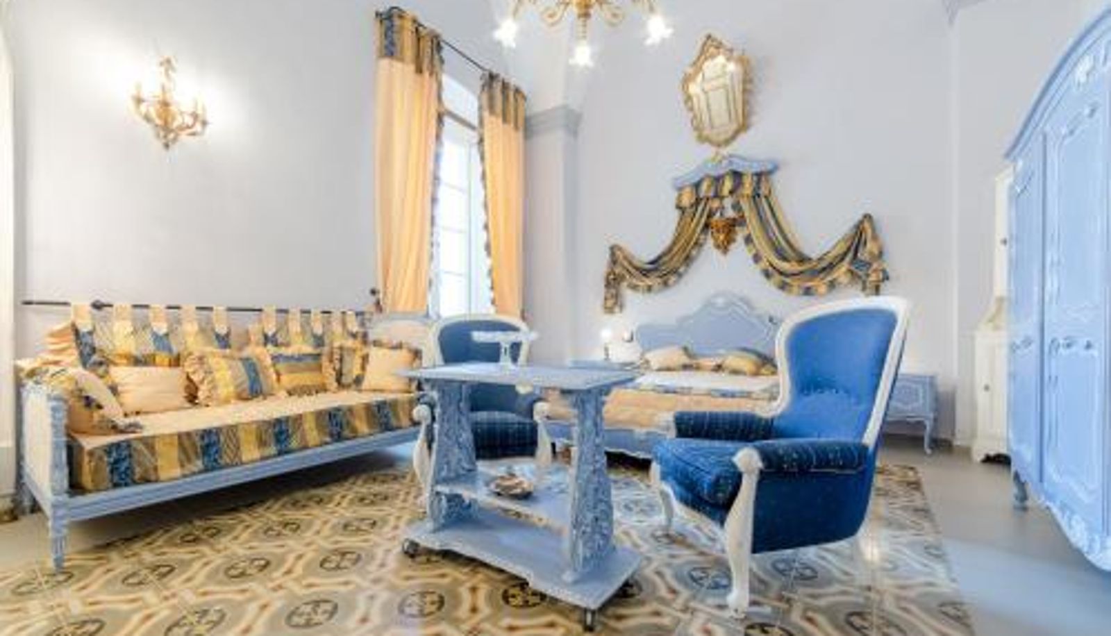 Suite - The Crown Palace - Gallipoli