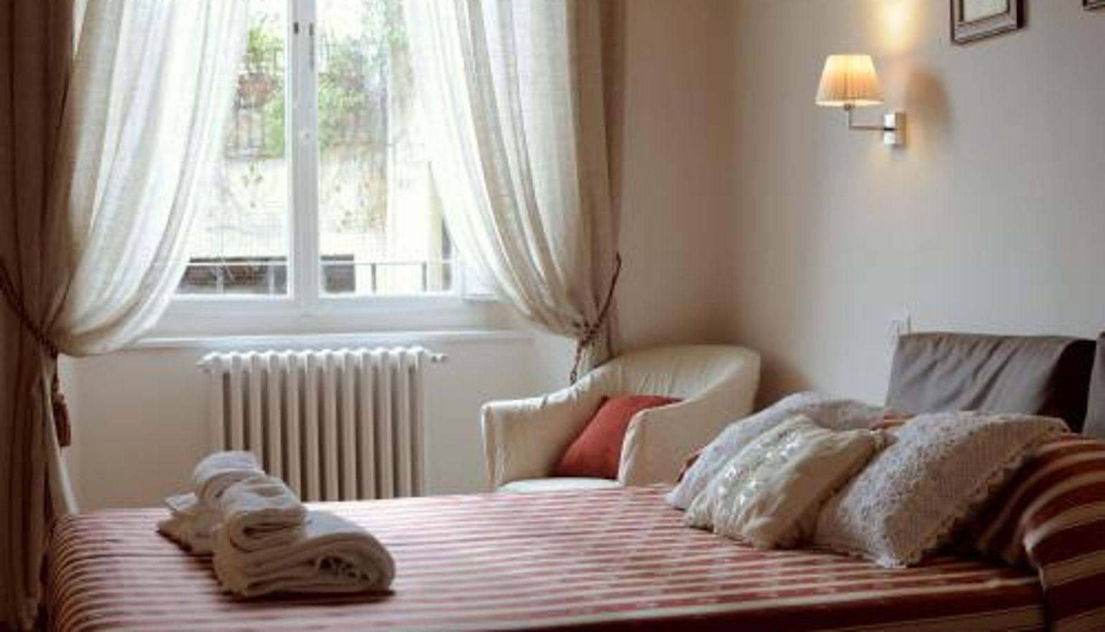 Info - B&B Isola d'Arno