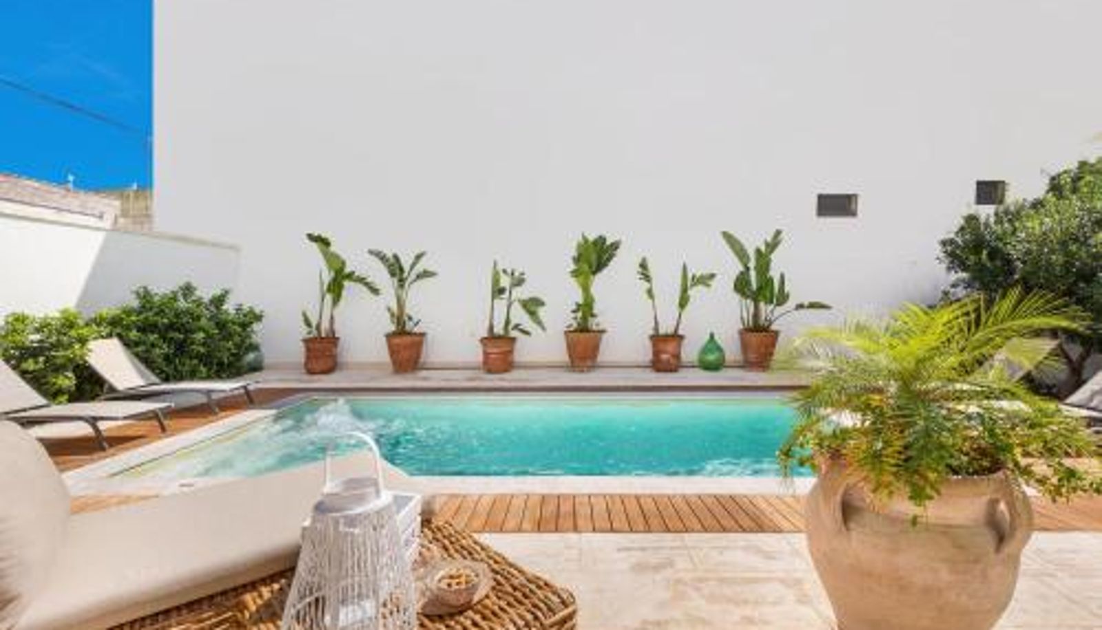 Pool - B&B Palazzo Flora