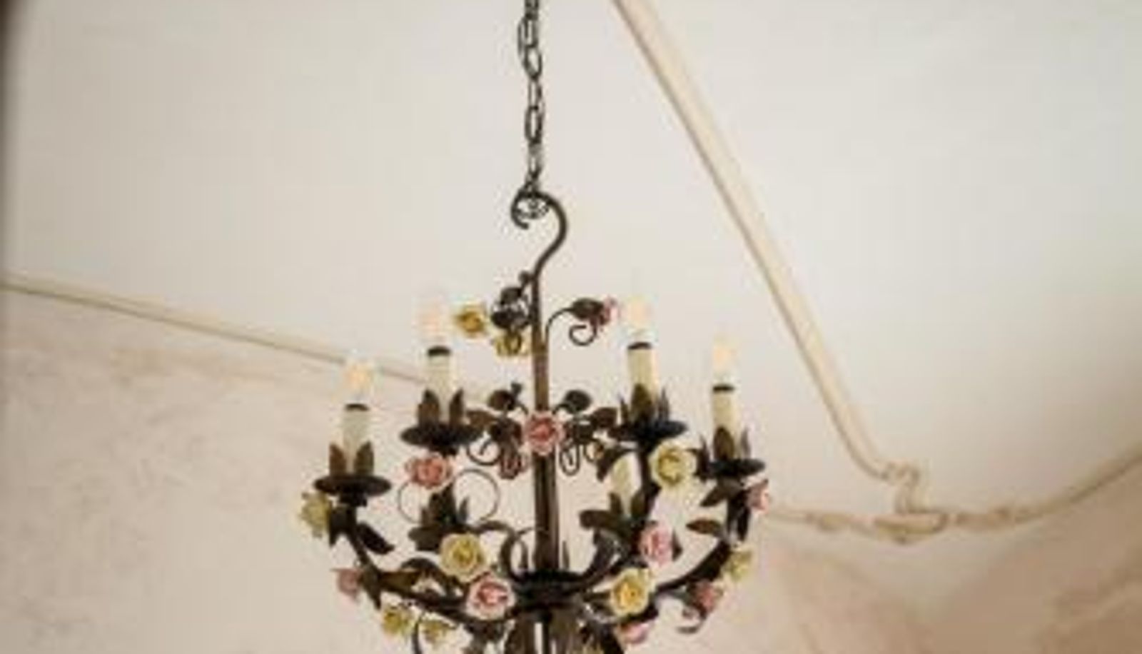 Room - OGNISSANTI GuestHouse & Suites