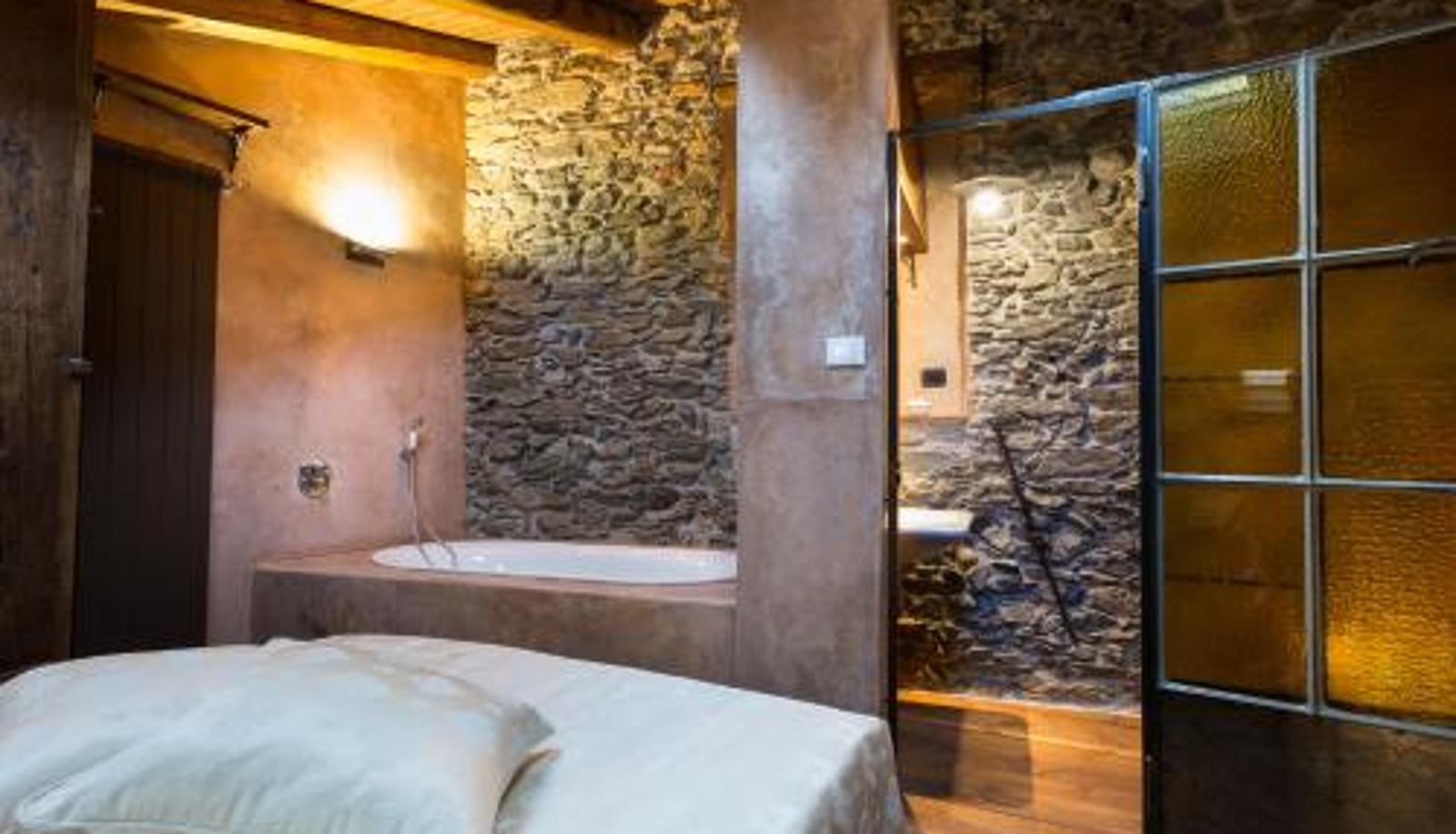 Room - Foresteria Antica Farmacia