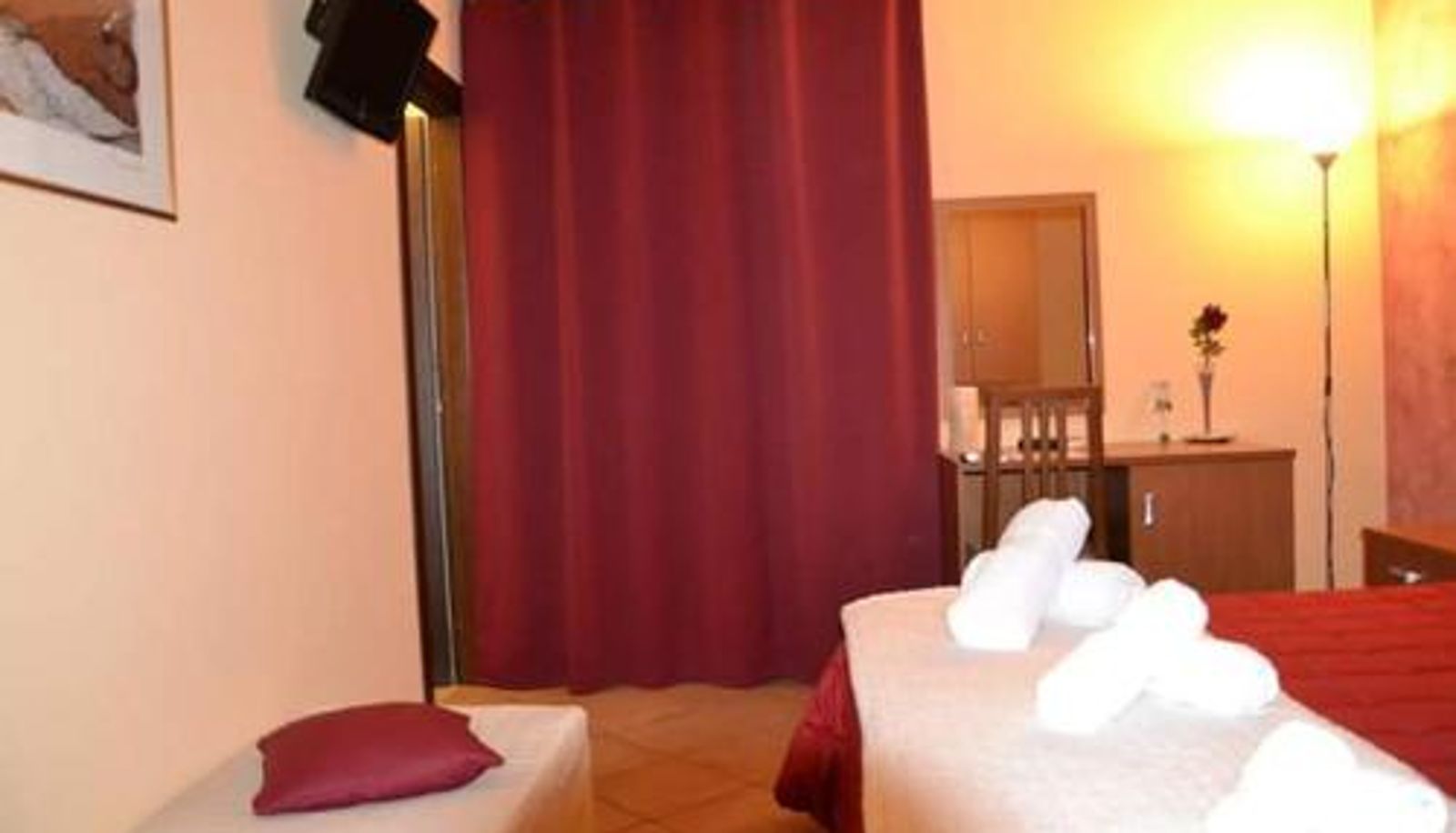 Info - DONJON SUITE centro storico
