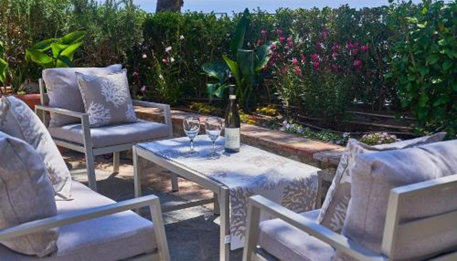 Info - To Be Capri Sea view Rooms