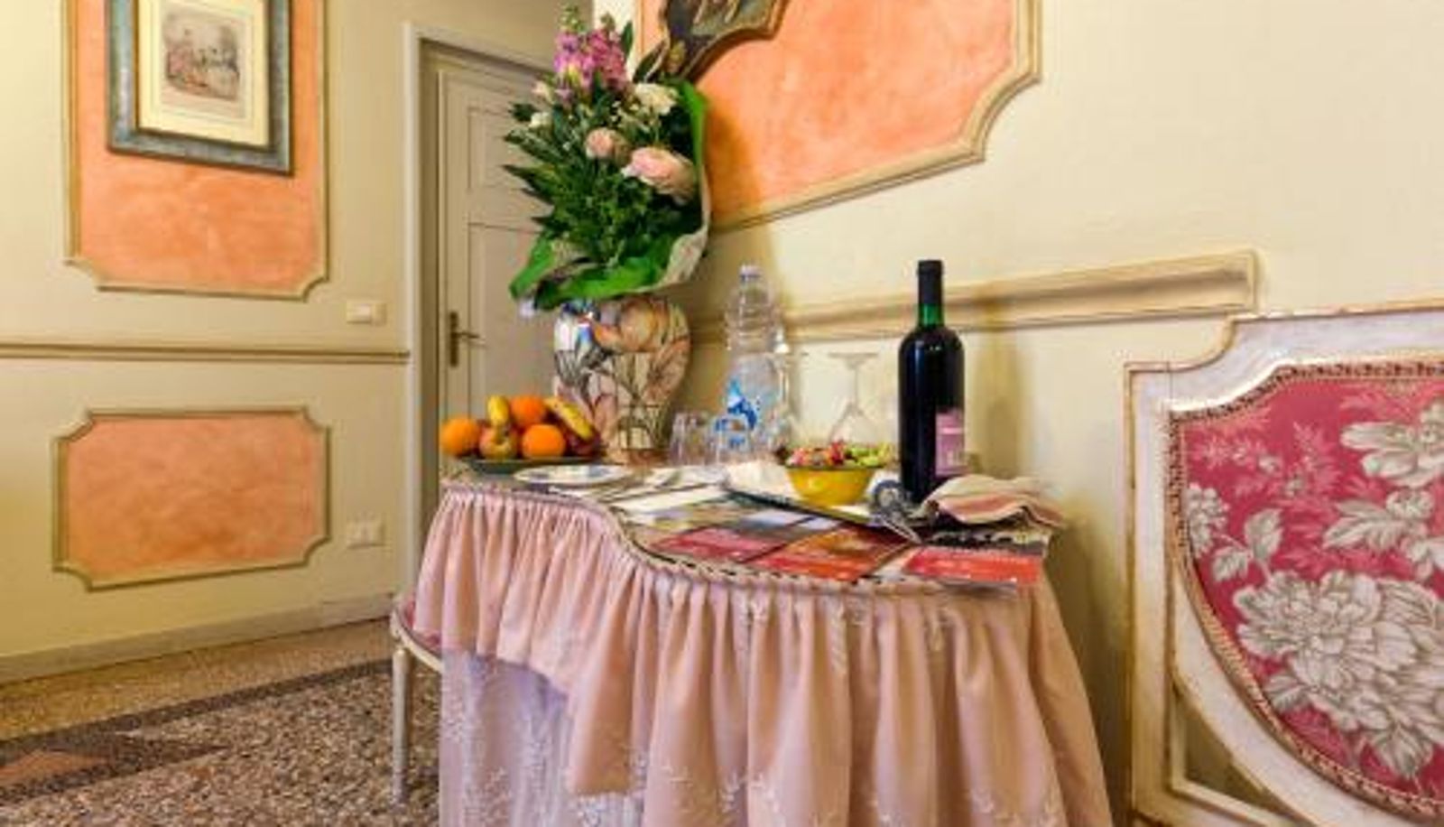 Kamer - Antica Residenza D'Azeglio Room&Breakfast di Charme