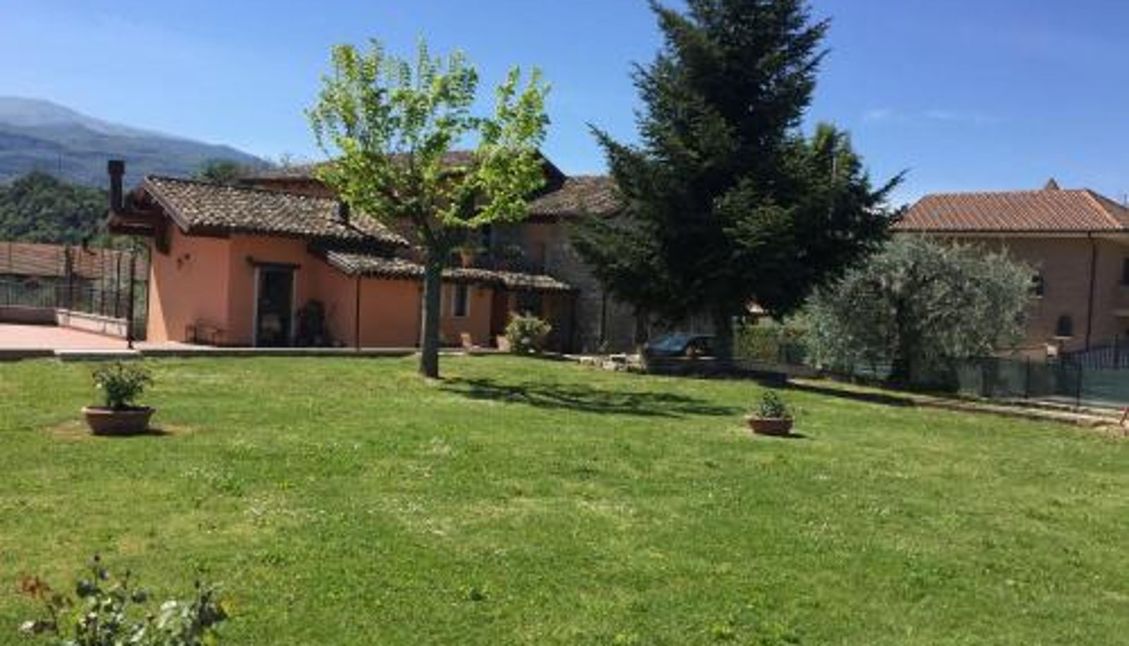 Terrasse - Agriturismo La Cantina