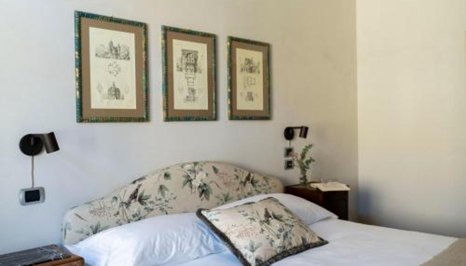 Room - ALMA bed & breakfast